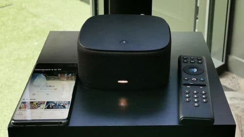 La SFR Box 8, un design simple et compact